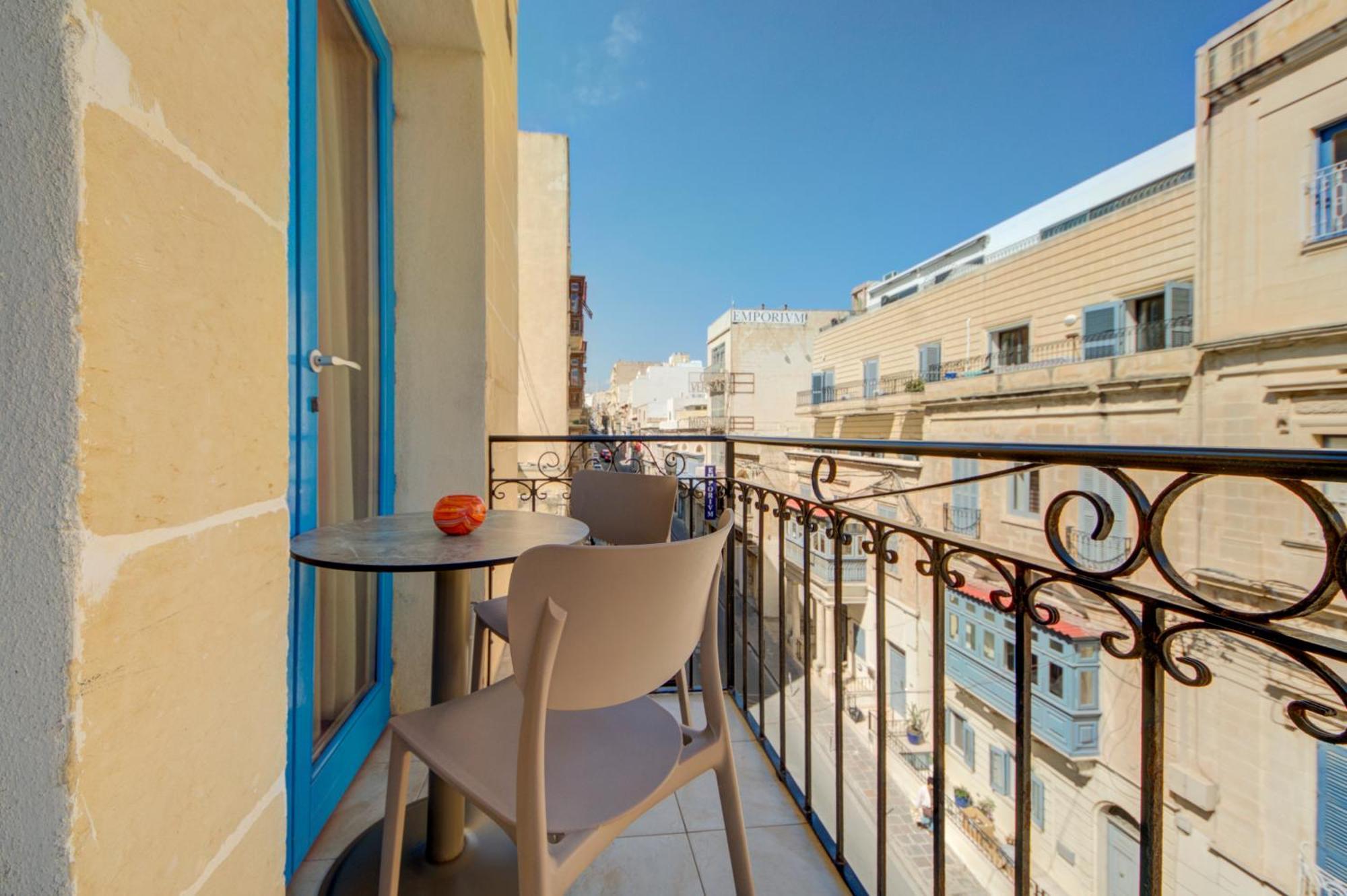 Sapphire Residences - Apartments & Penthouse In Central Sliema By Shortletsmalta Exteriér fotografie