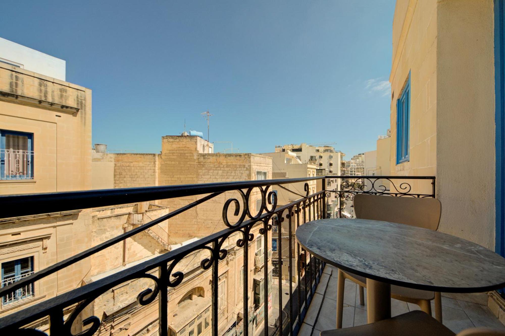 Sapphire Residences - Apartments & Penthouse In Central Sliema By Shortletsmalta Exteriér fotografie